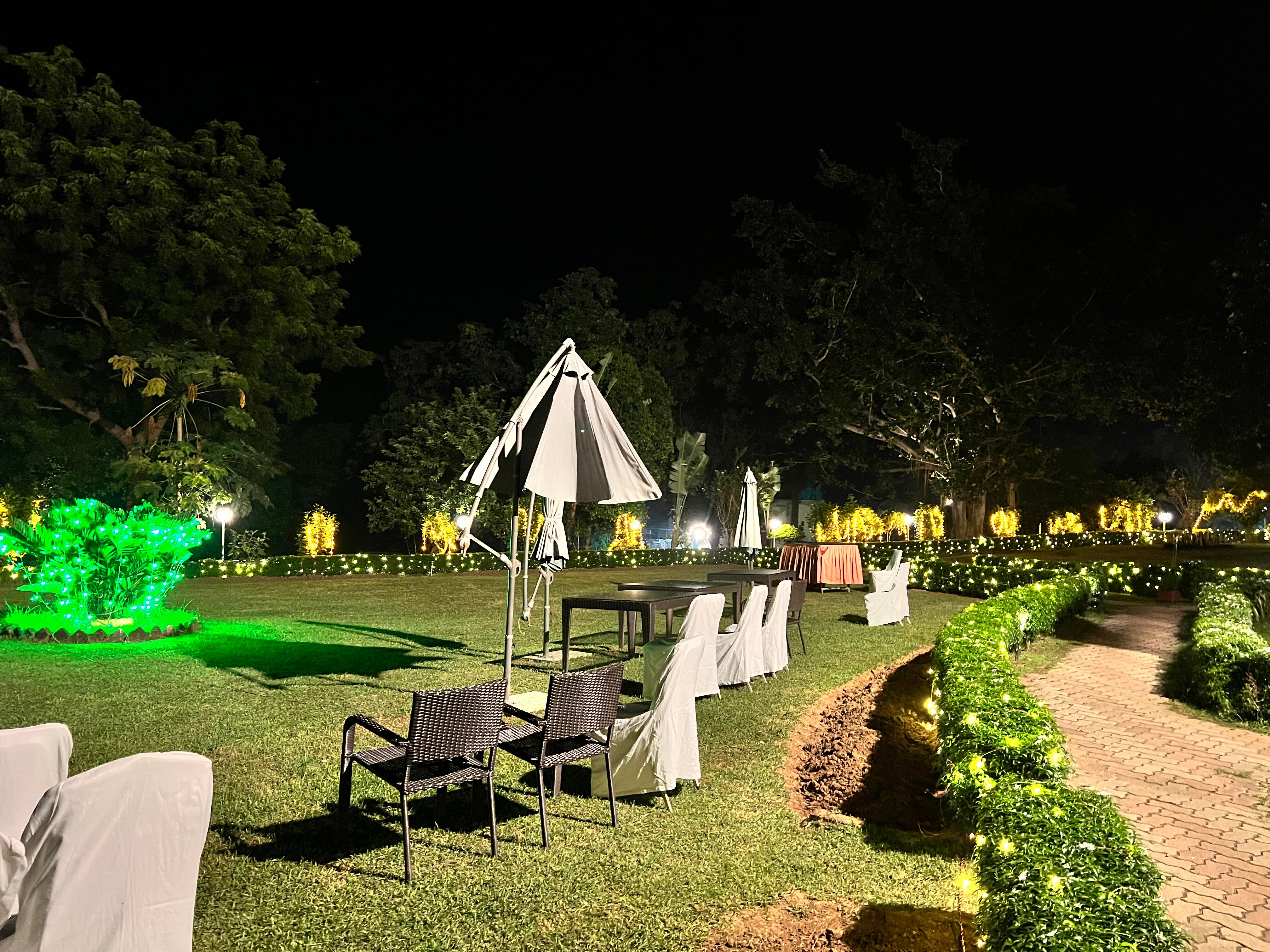 Peerless Resort Mukutmanipur-浴室