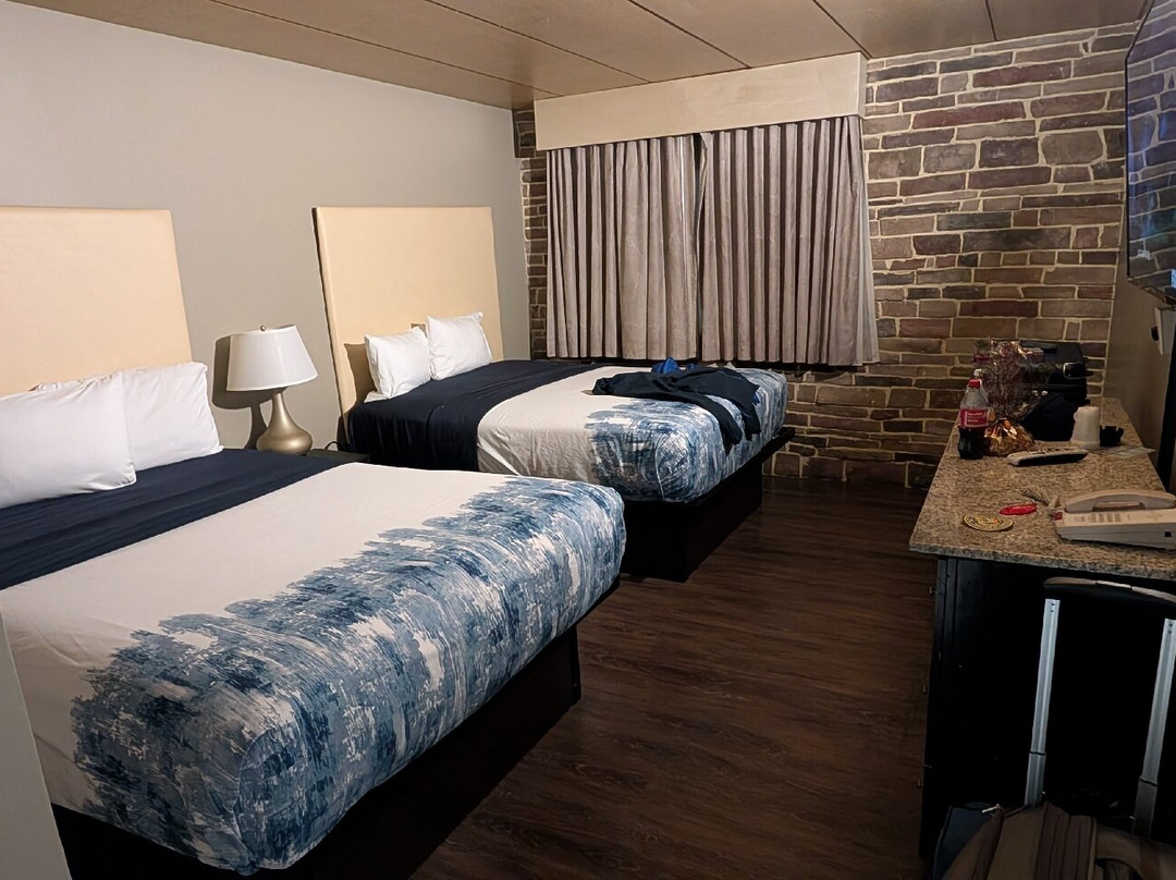 Surfside 3 Motel主图