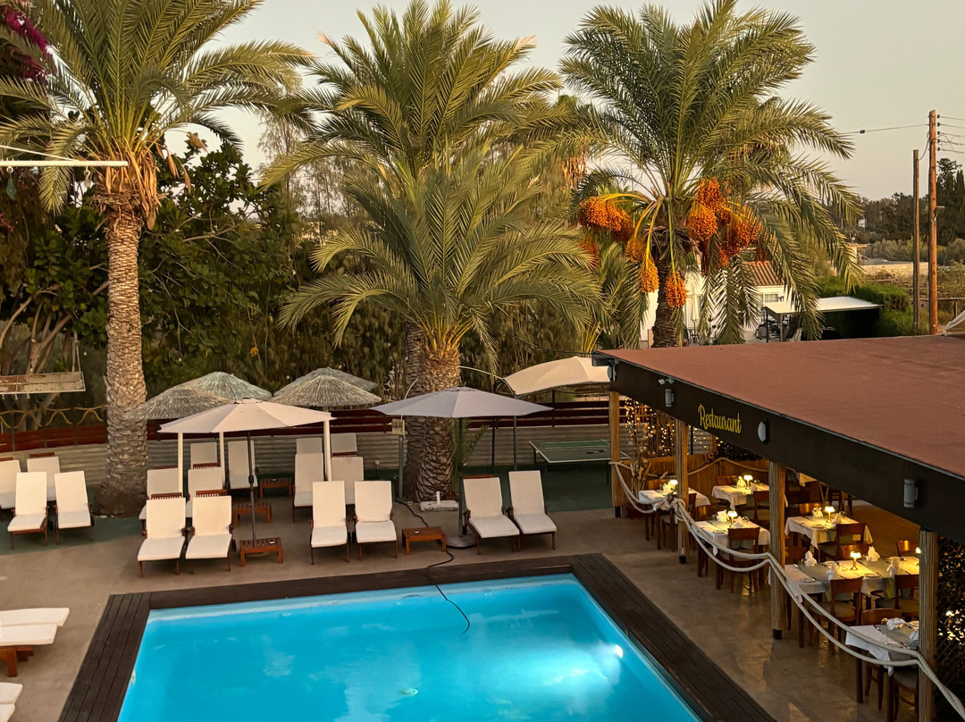 Fitos Inn Guest House主图