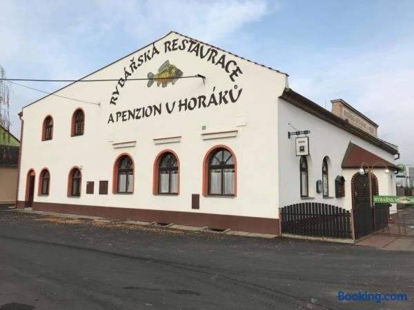 Rybarska Restaurace a Penzion u Horaku