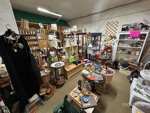 The Old Country Store Antiques-Disputanta必去景点