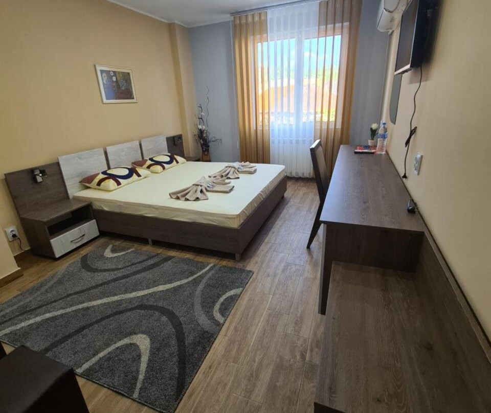 Semeen Khotel Aristo