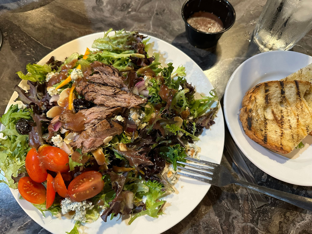 Mama's Italian Of Madison