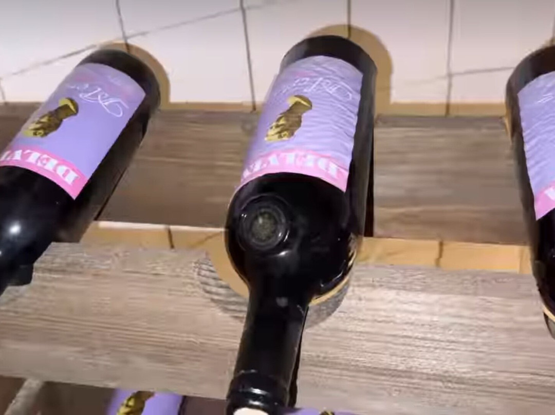 Fabrika E Verës Dea Delvinë-Delvine必去景点