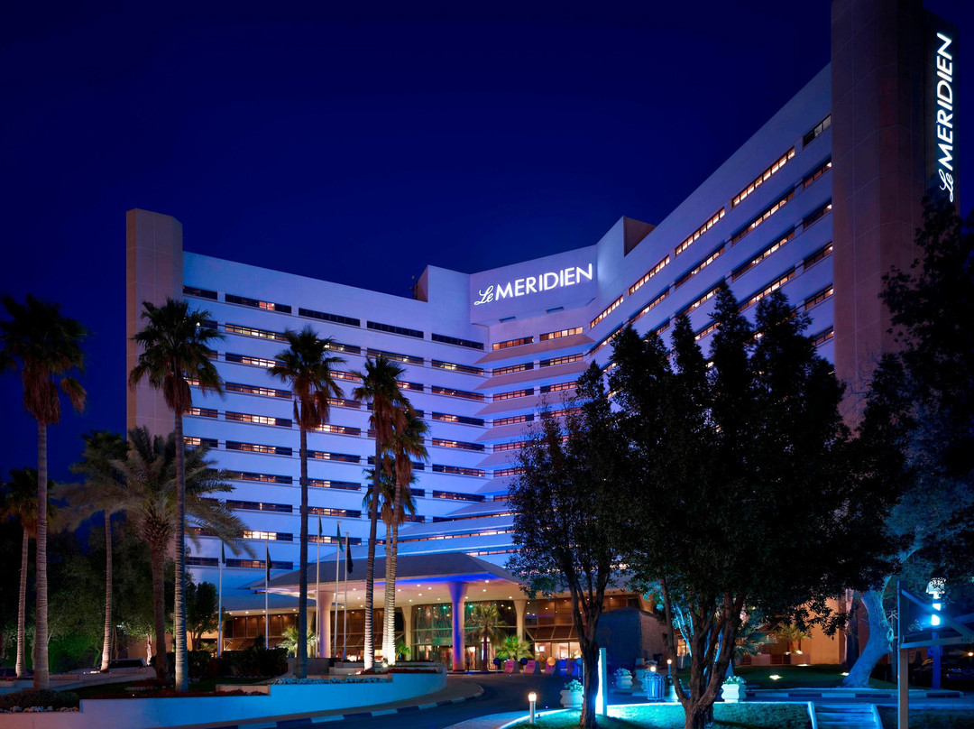 艾美度假酒店主图