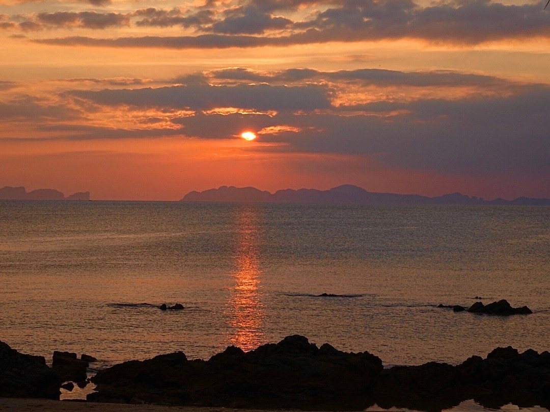 FU BAR - Koh jum-裕姆岛必去景点