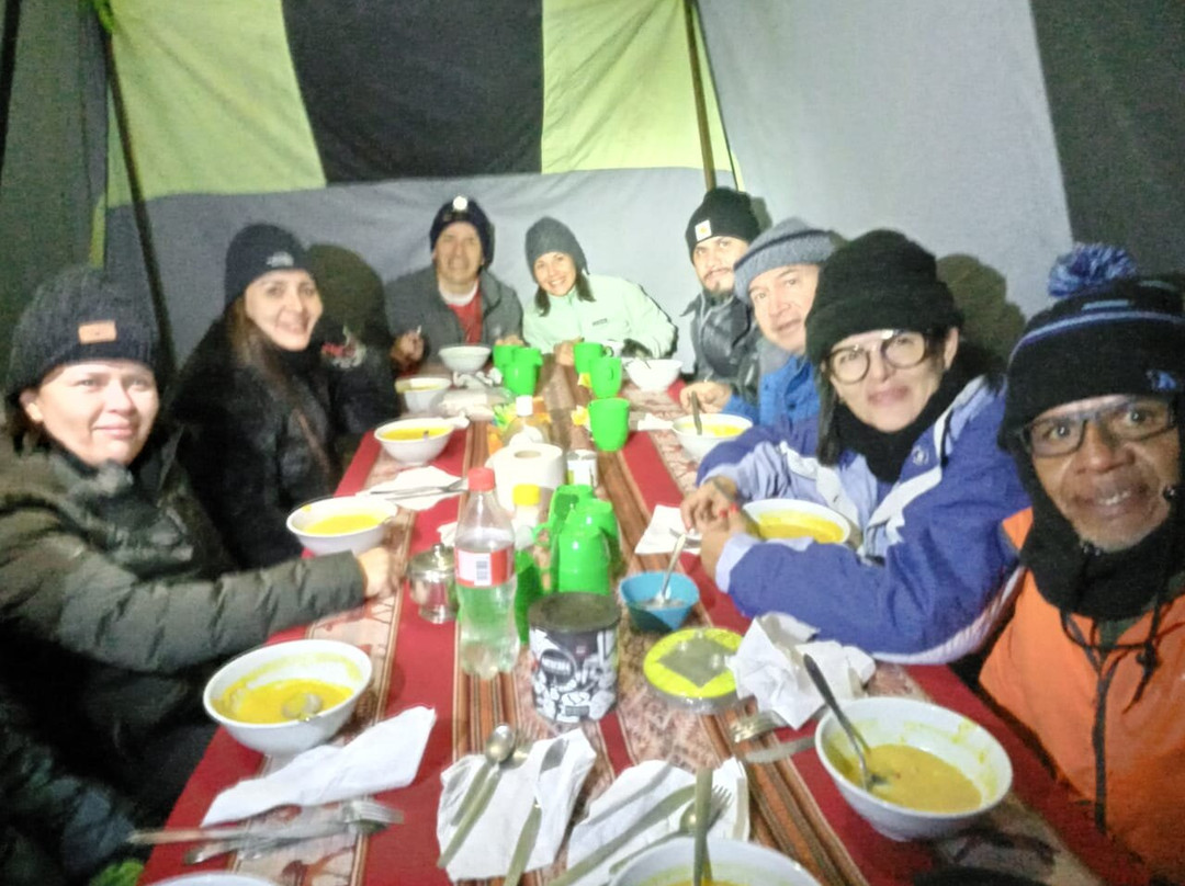 Enjoy Huayhuash-瓦拉斯必去景点