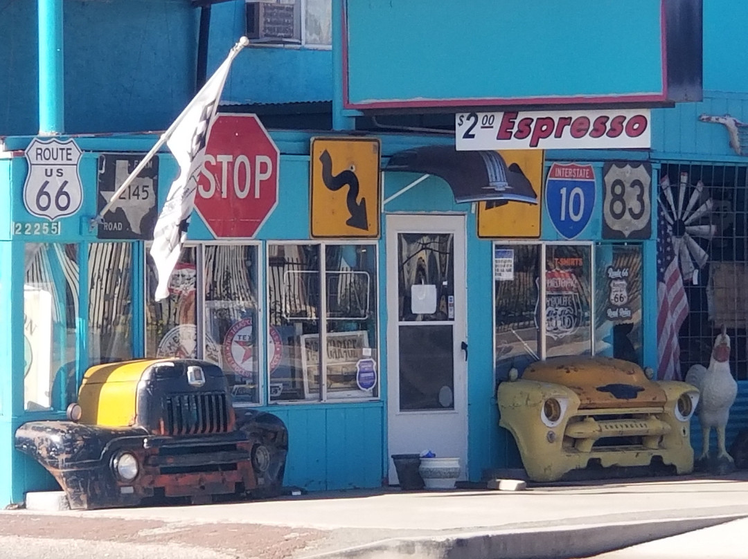 Route 66 Road Relics-塞利格曼必去景点