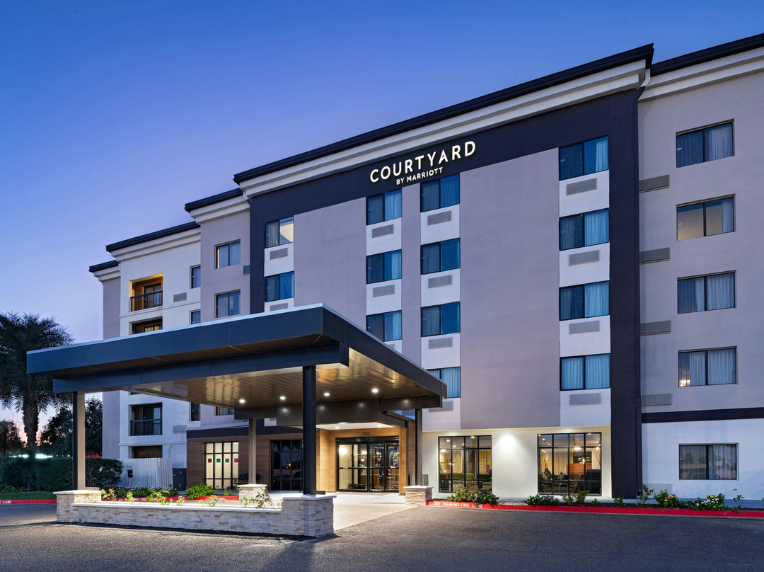 Courtyard by Marriott Laredo