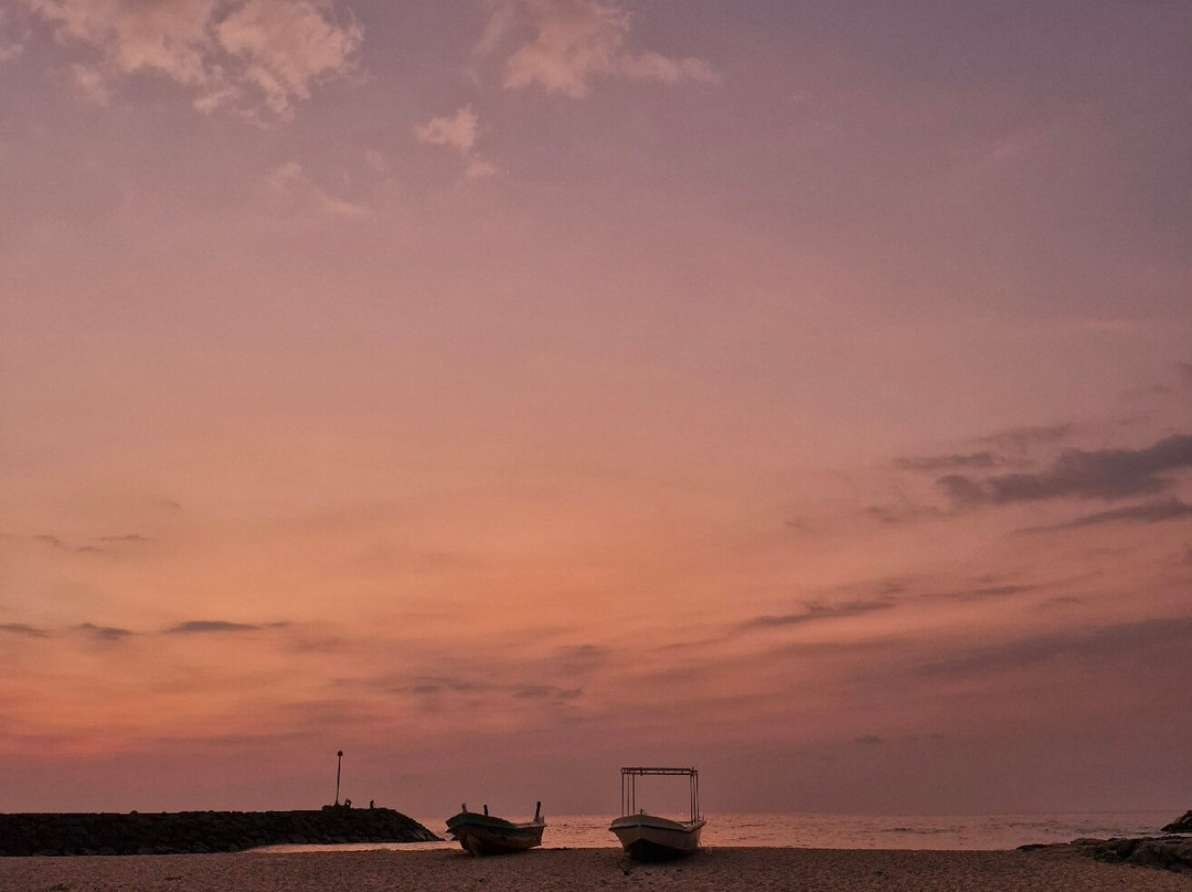 Bluefin Safe Beach-希克杜沃必去景点