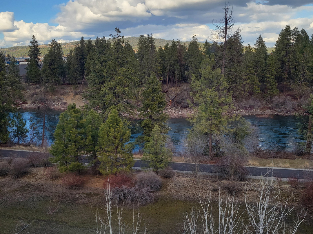 斯波坎谷牛津套房酒店主图