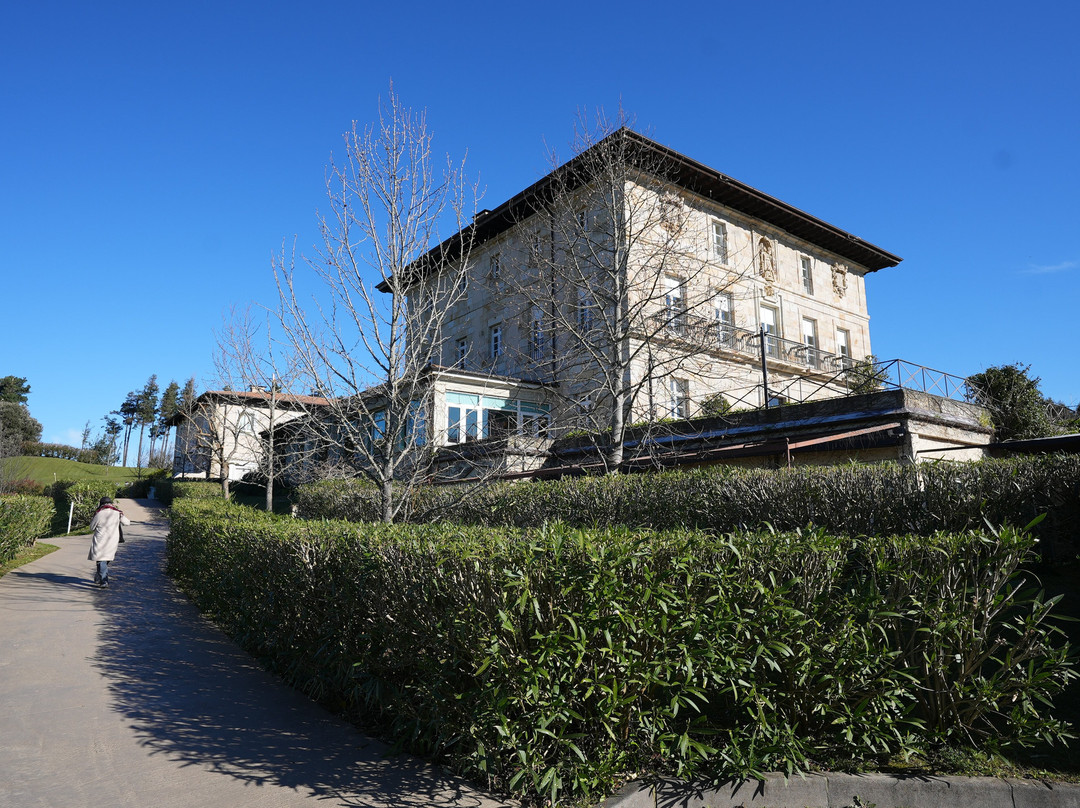 乌尔哥蒂皇宫酒店主图