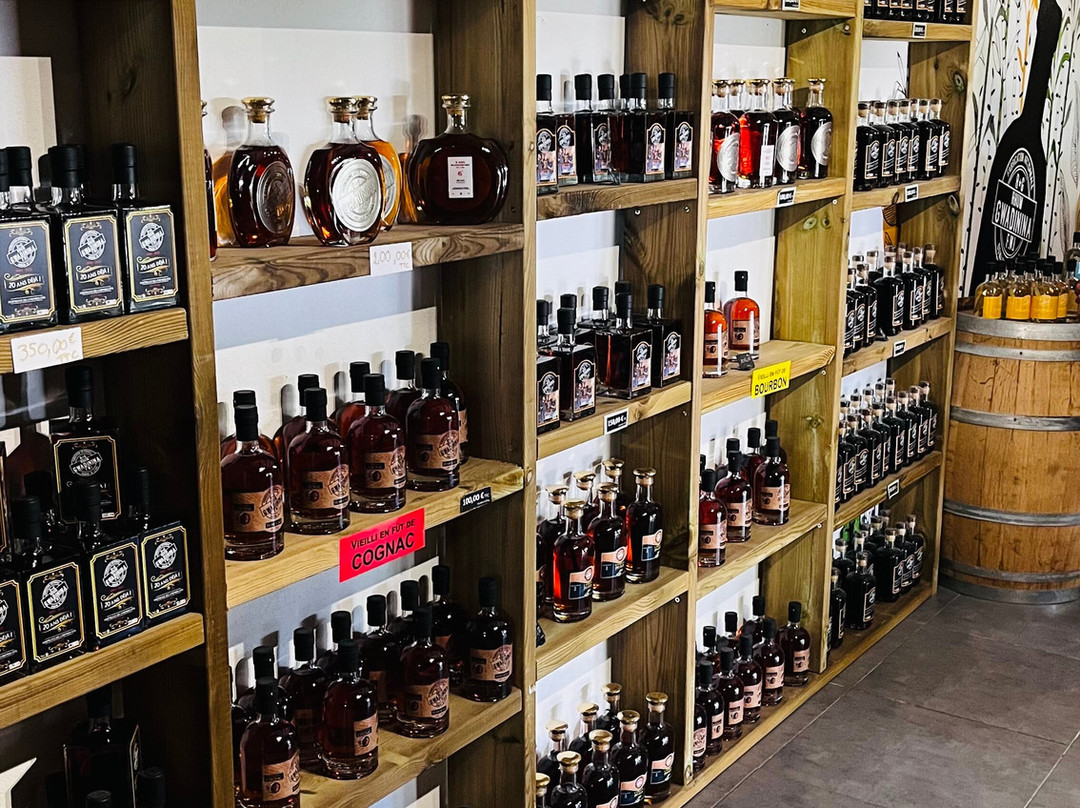 Rhum Gwadinina Distillery景点图片