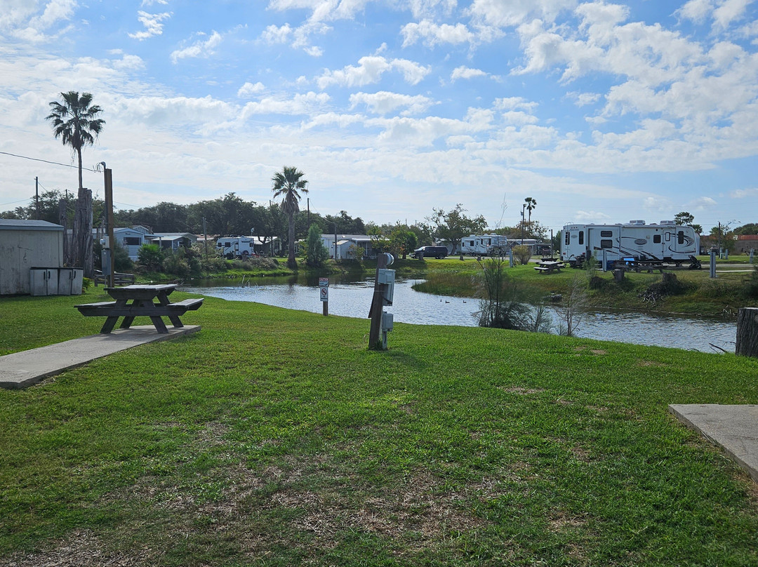 Woody Acres Rv Resort主图