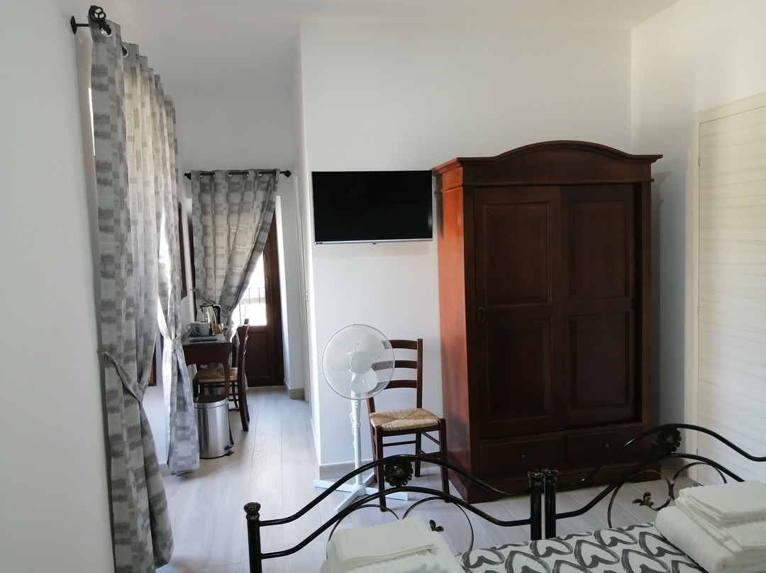 Bed And Breakfast Polizzi House主图