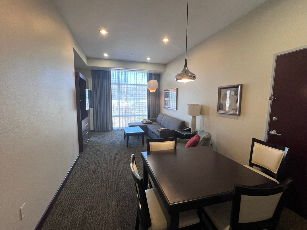 拉斯维加斯宿之桥套间酒店主图