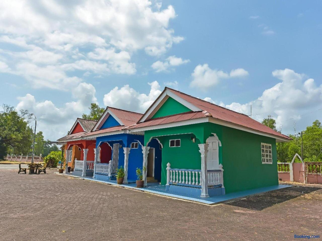 OYO 90103 Bbr Bari Beach Resort