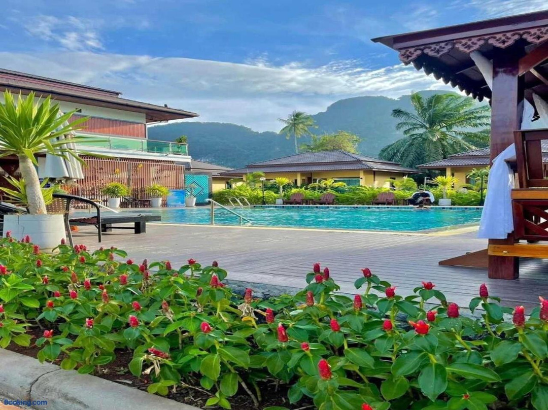 Capital O 75518 Baan Rose Resort Ao Luk