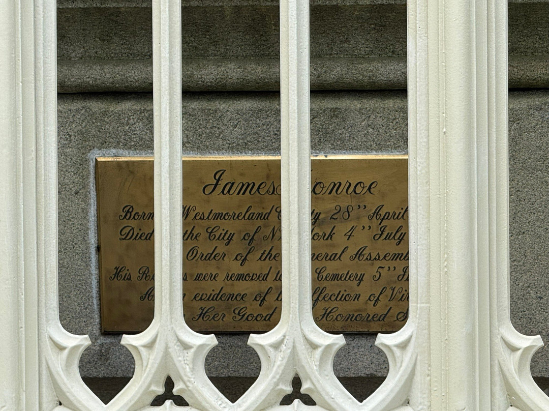 好莱坞公墓-里士满必去景点