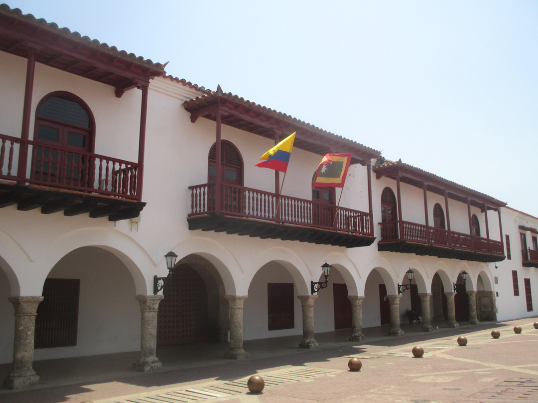 Plaza de la Aduana-卡塔赫纳必去景点