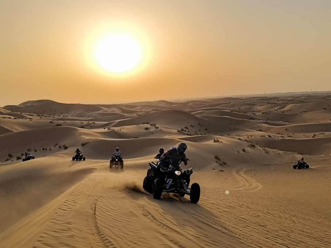 Big Red Quad Bike Rental-迪拜必去景点