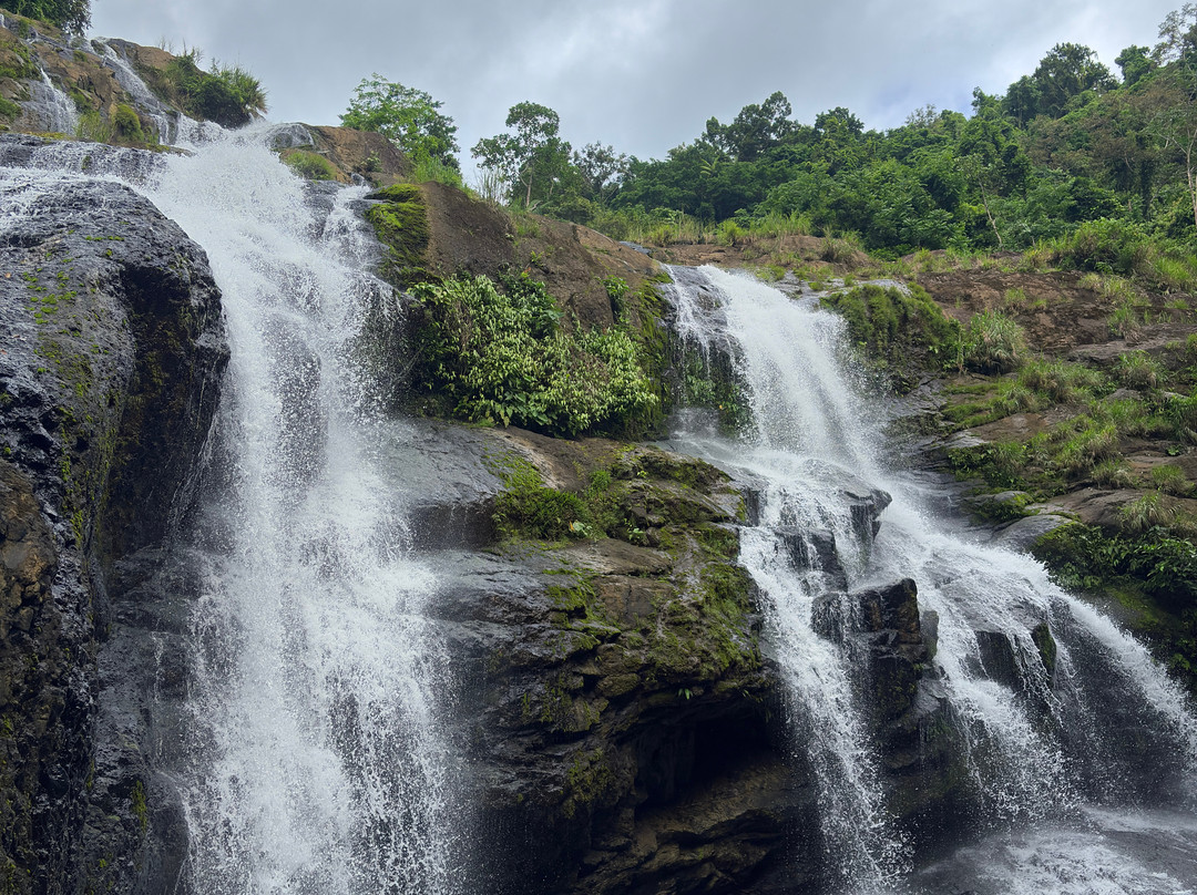 Tarangban Falls-Calbayog City必去景点