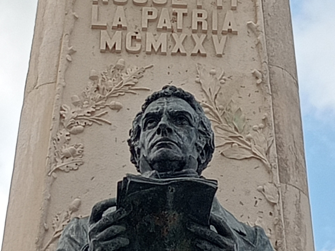 Monumento a Gabriele Rossetti-瓦斯托必去景点