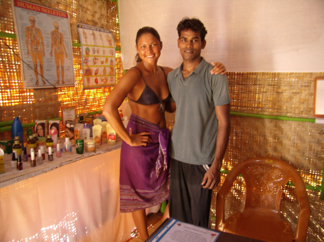 Holy Basil Ayurvedic Center-安朱纳必去景点