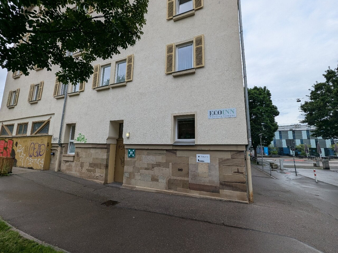 伊库恩酒店主图