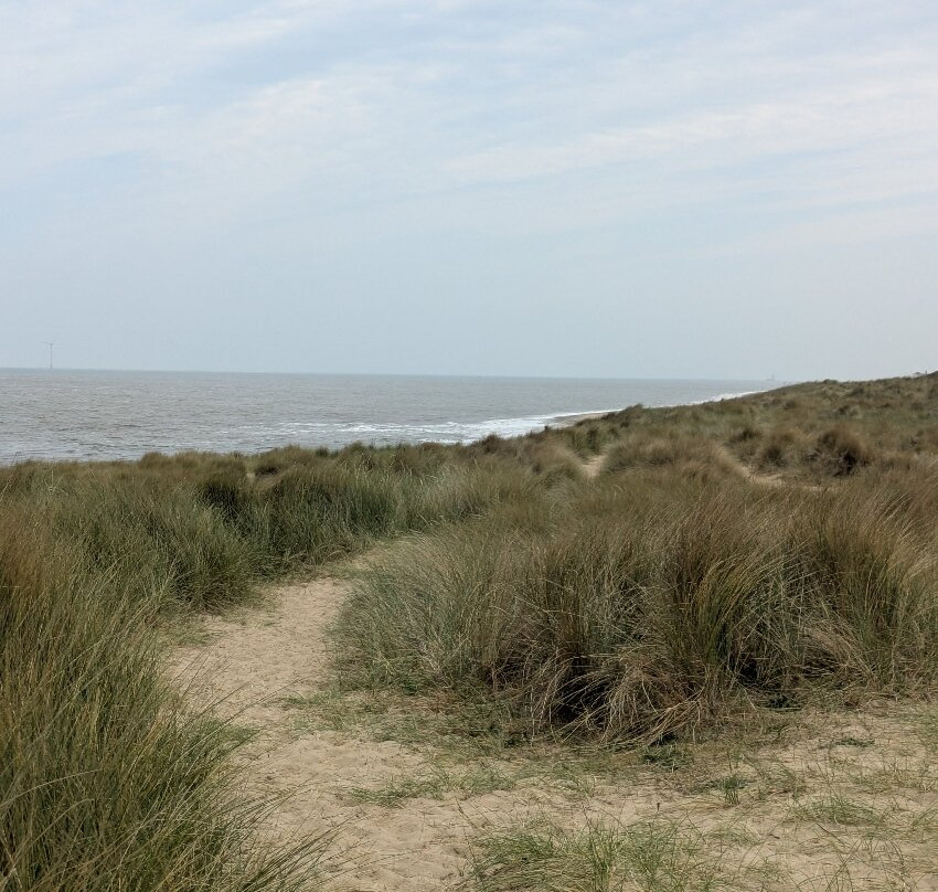 Caister-on-Sea Beach景点图片