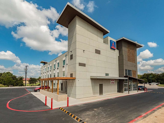 Studio 6 New Braunfels, TX