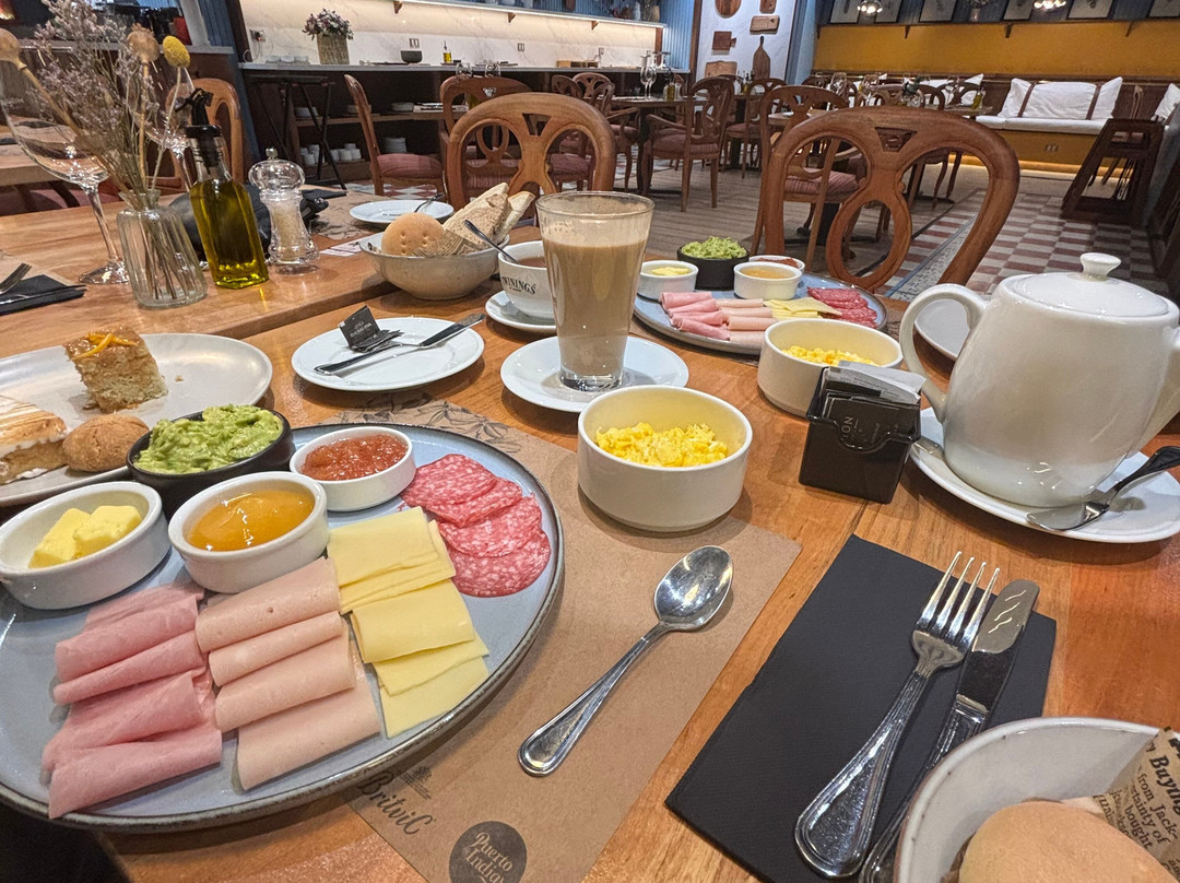 Hotel Puerta Del Sur主图