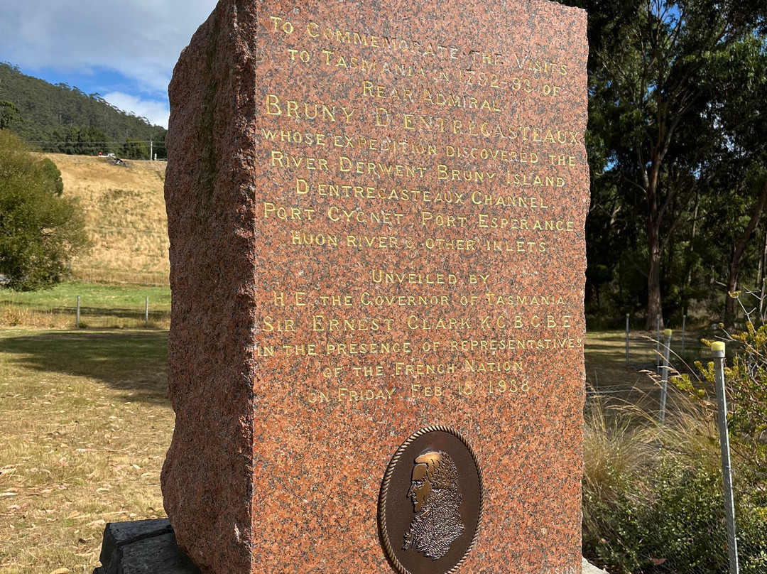 Admiral Bruny D'entrecasteaux Memorial-Gordon必去景点