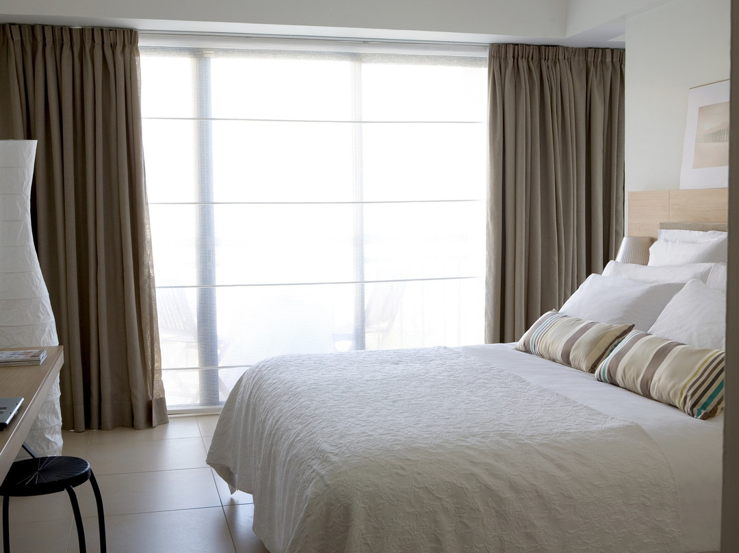 Sandy Beach Hotel & Spa主图