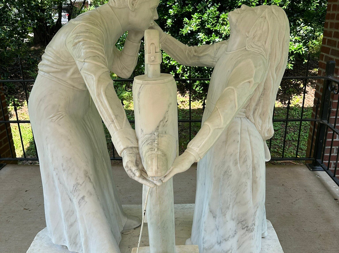 Ivy Green-Tuscumbia必去景点