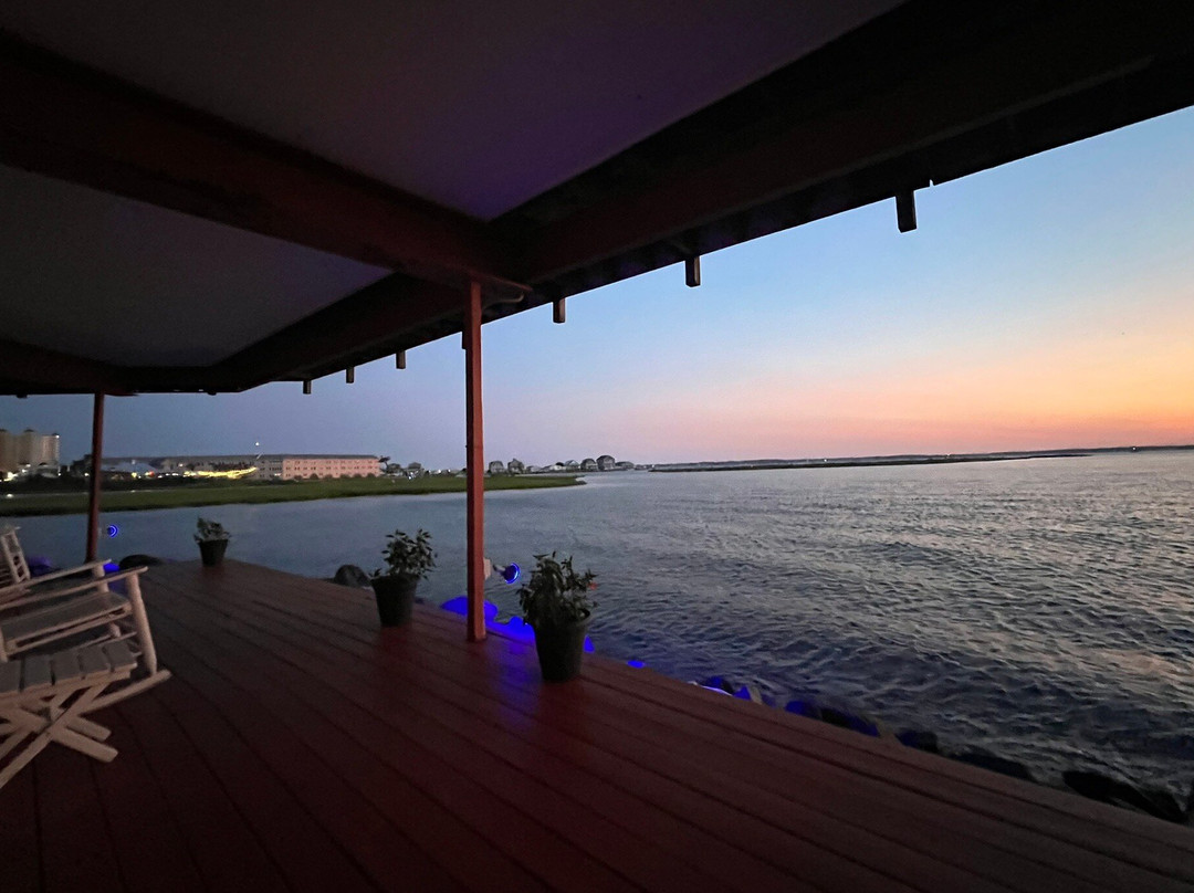 Lighthouse Club Hotel an Inn at Fager's Island主图