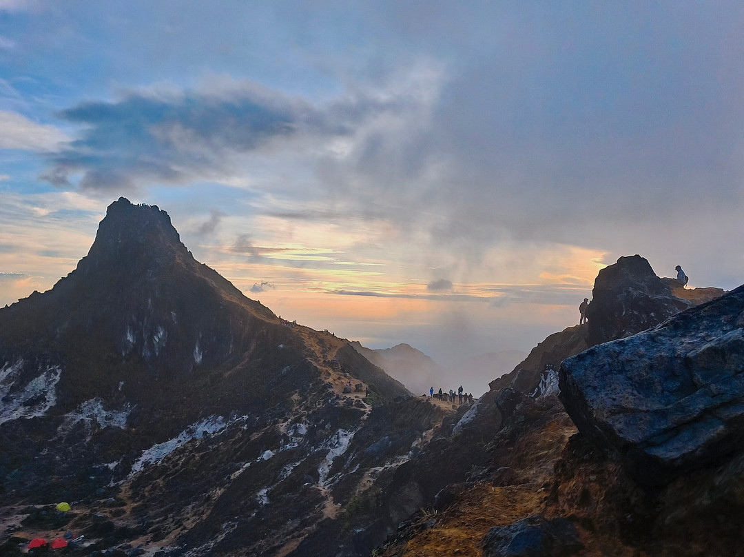 Hike Sibayak Mount For Sunrise