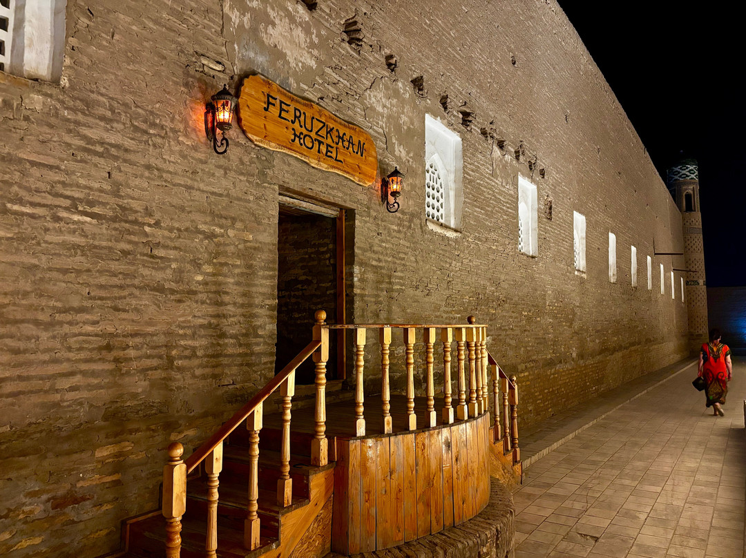 Feruzkhan Hotel Madrasah