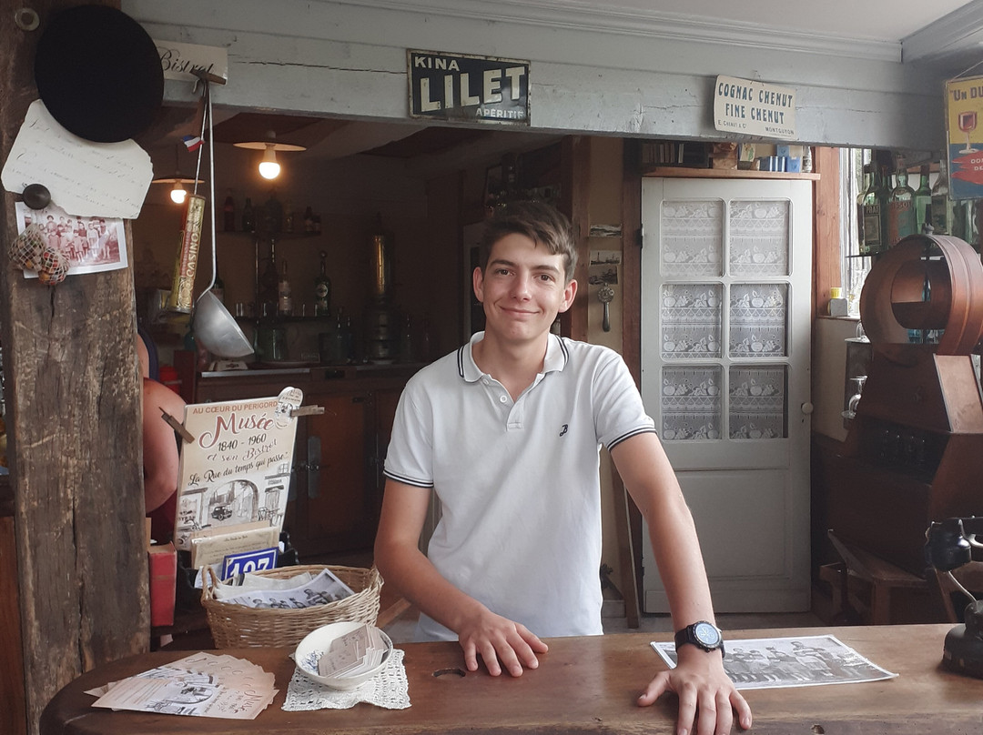 Musée La Rue Du Temps Qui Passe-Allas-les-Mines必去景点