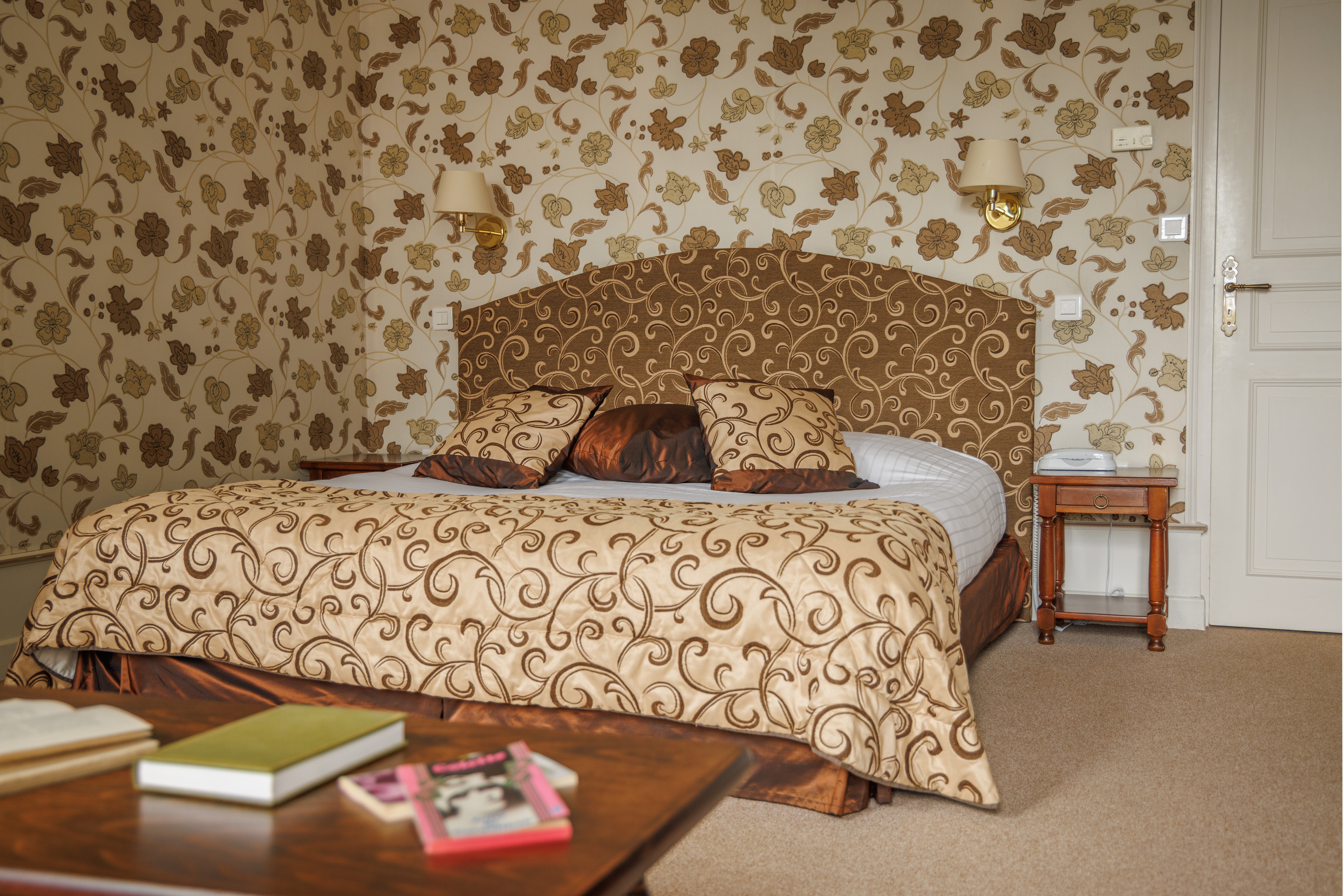 卡斯特诺威尔酒店 - 城堡连锁酒店-客卧