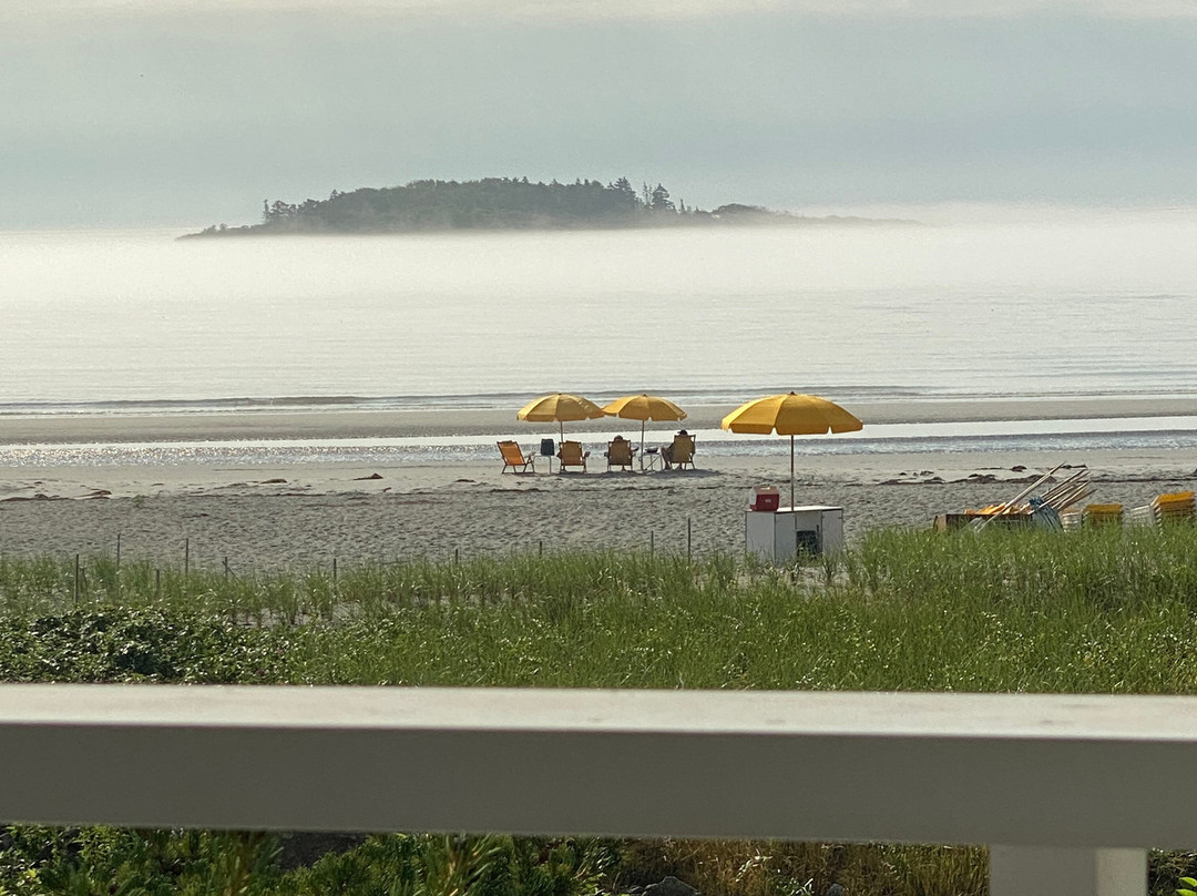 The Tides Beach Club主图