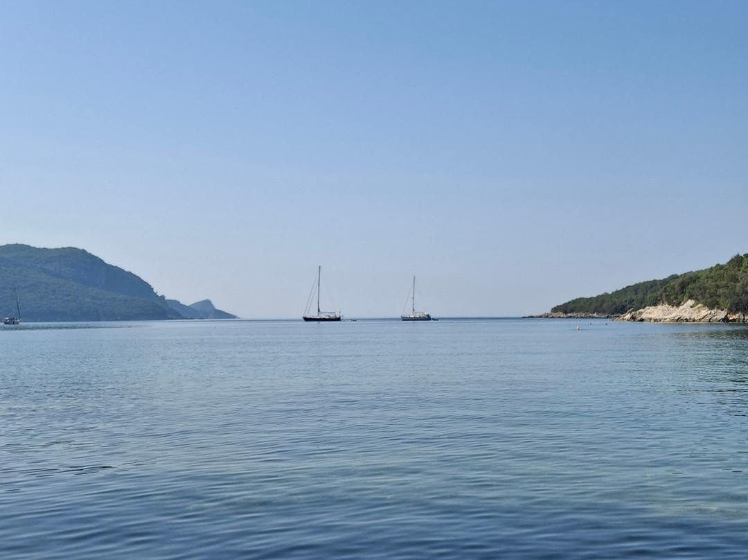 Αη Γιαννάκης-帕尔加必去景点