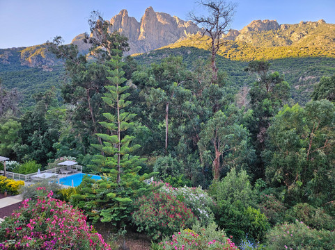 Hotel et Residence Costa Rossa主图