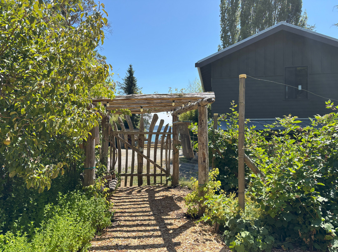 Pebble Cove Farm Inn and Animal Sanctuary主图