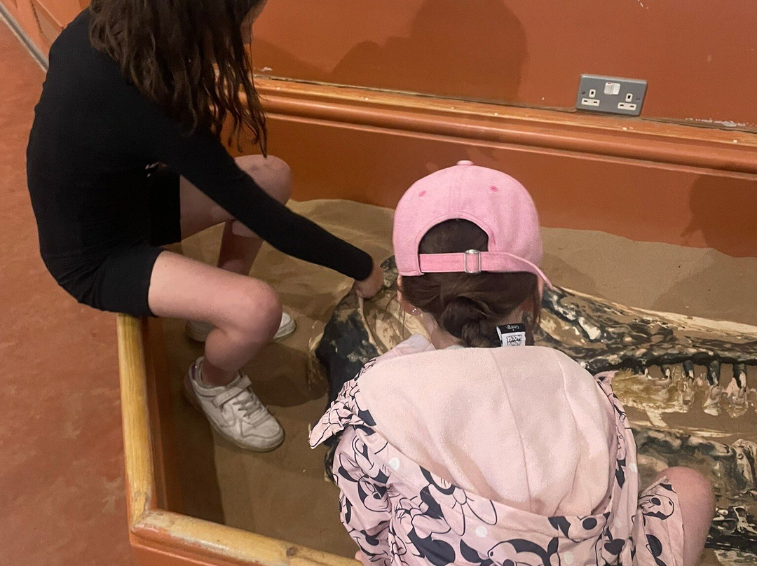 Dinosaur Isle-桑当必去景点