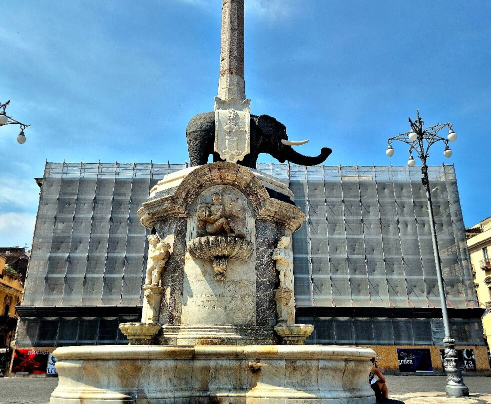 Fontana dell'Elefante-卡塔尼亚必去景点