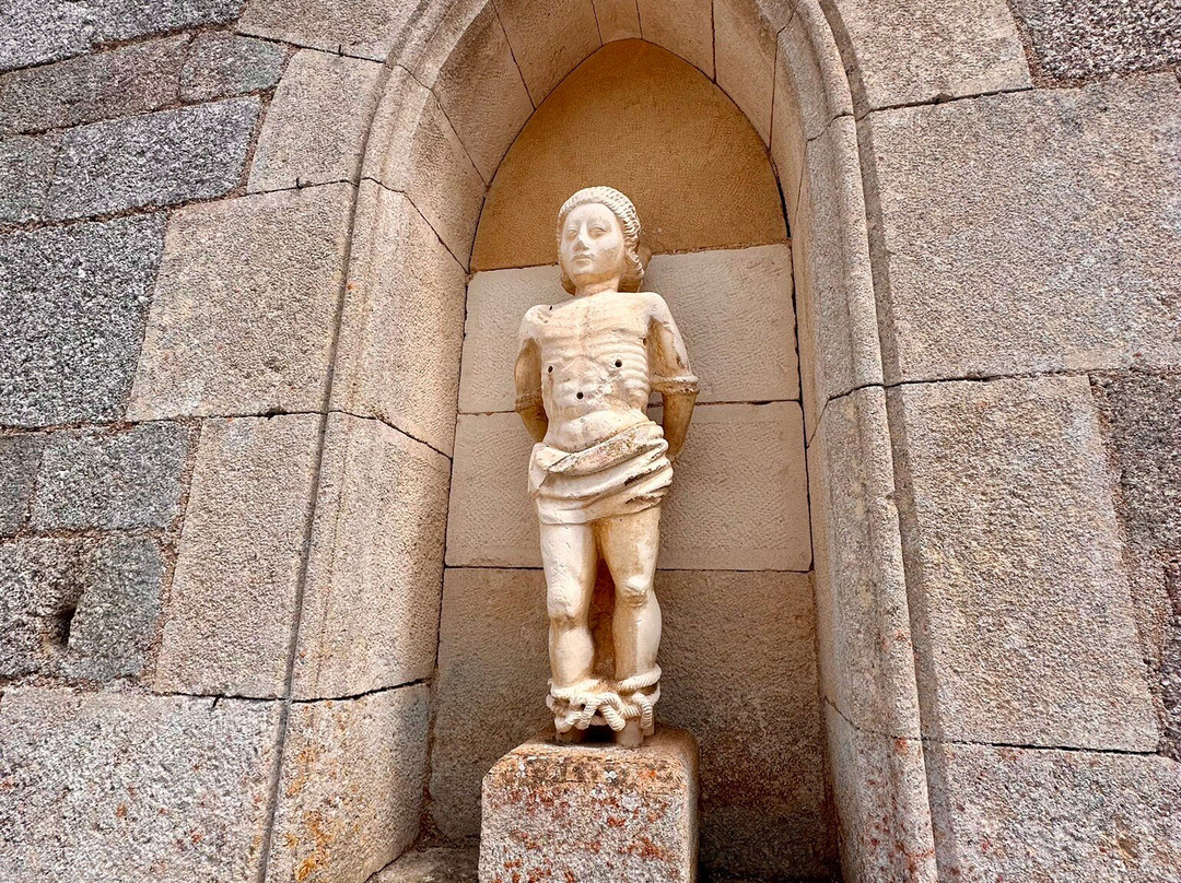 Chateau de Chastellux-Chastellux sur Cure必去景点