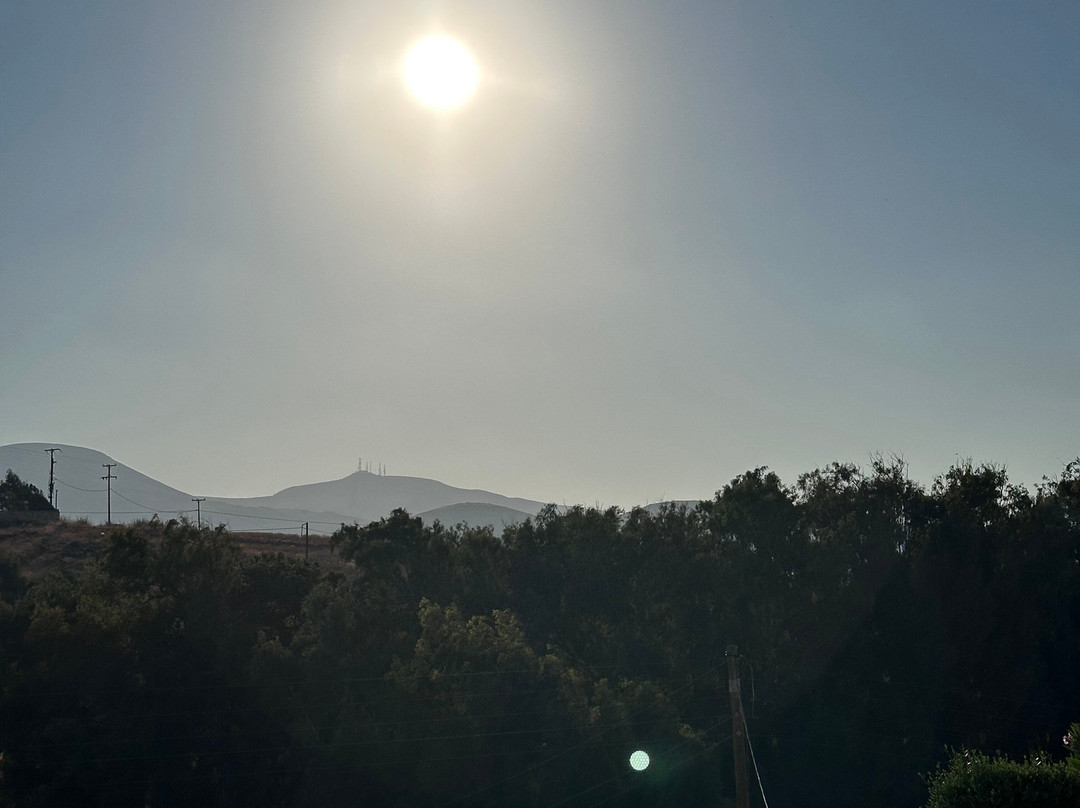 Elena Studios & Apartments主图