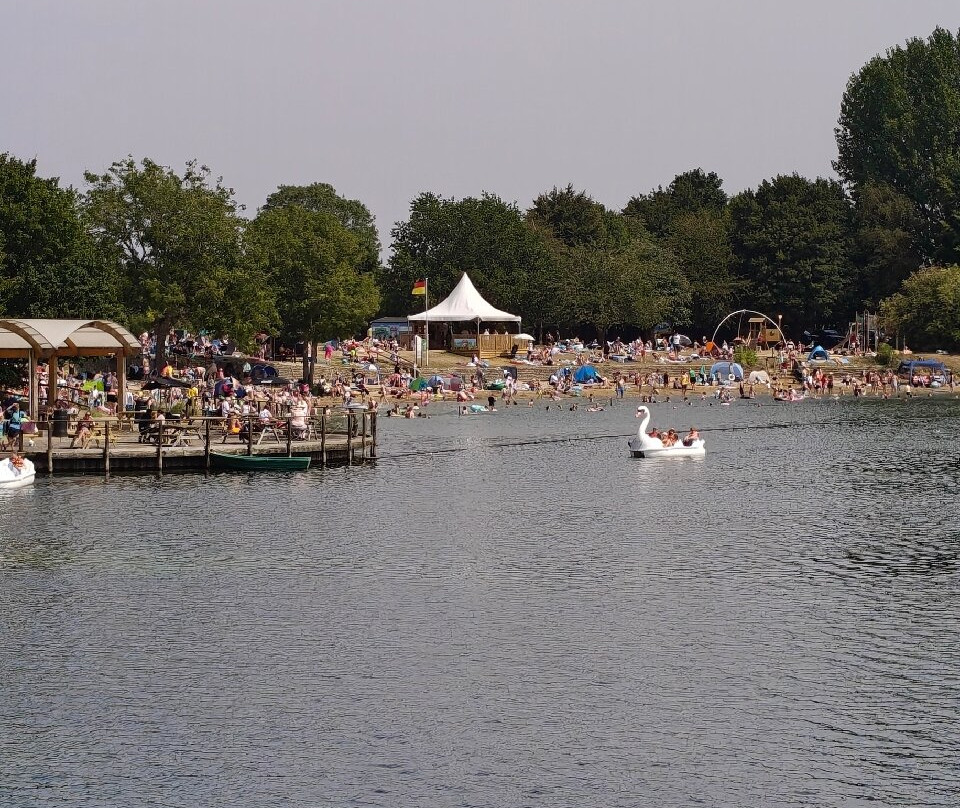 Cotswold Country Park & Beach-Shorncote必去景点