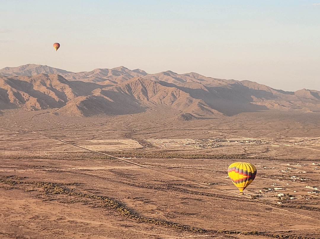 Rainbow Ryders Hot Air Balloon Ride Co.-格兰岱尔必去景点